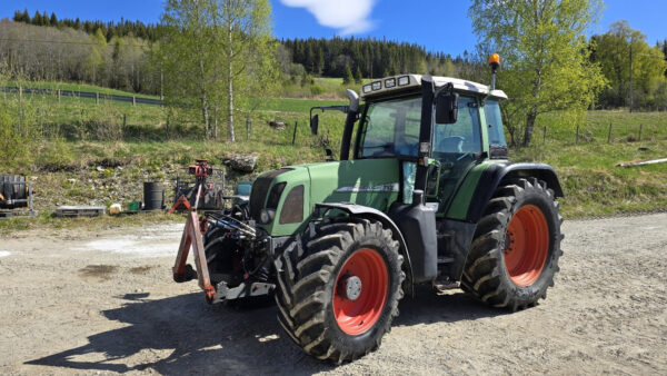 Fendt Favorit 712 Vario